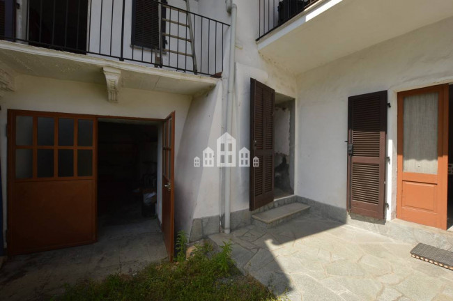 Half-duplex for sale in Baldissero Canavese