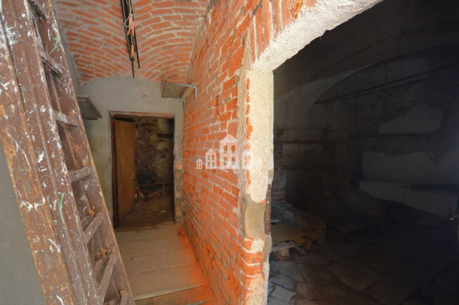 Half-duplex for sale in Baldissero Canavese