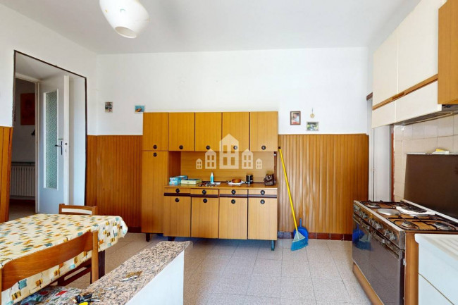 Half-duplex for sale in Baldissero Canavese