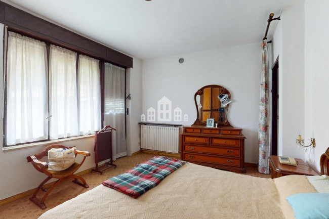 Half-duplex for sale in Baldissero Canavese