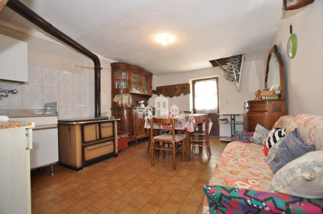 Half-duplex for sale in Castellamonte