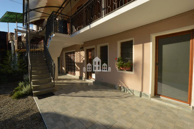 Half-duplex for sale in Baldissero Canavese