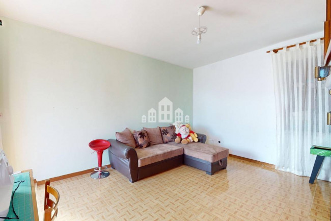 Half-duplex for sale in Baldissero Canavese