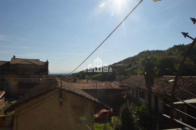 Half-duplex for sale in Baldissero Canavese