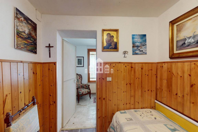 Single-family house for sale in Valchiusa