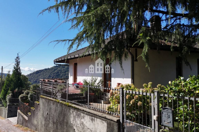 Single-family house for sale in Valchiusa