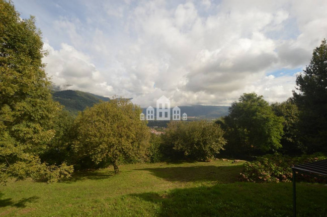 Detached house for sale in Lessolo