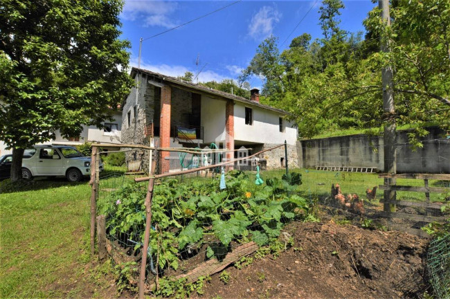 Detached house for sale in Val di Chy