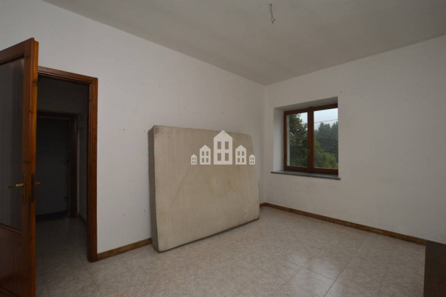 Detached house for sale in Val di Chy