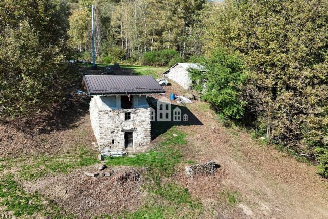 Fixer-upper for sale in Chiesanuova