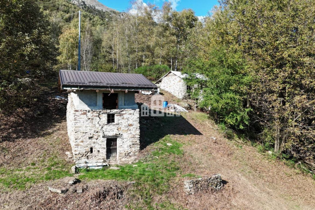 Fixer-upper for sale in Chiesanuova