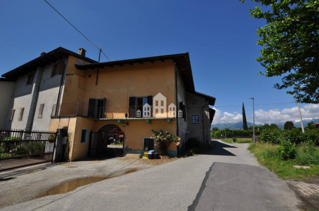 Casa semindipendente in vendita a Castellamonte