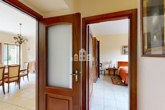 Half-duplex for sale in Azeglio