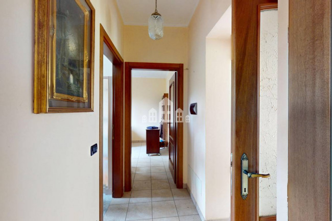 Half-duplex for sale in Azeglio