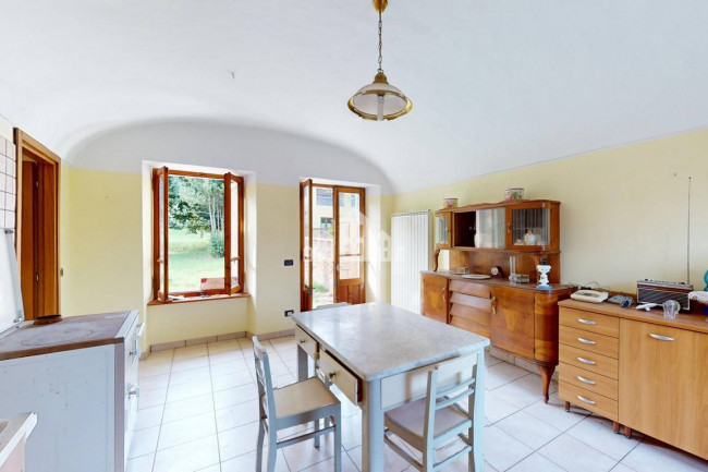 Half-duplex for sale in Azeglio