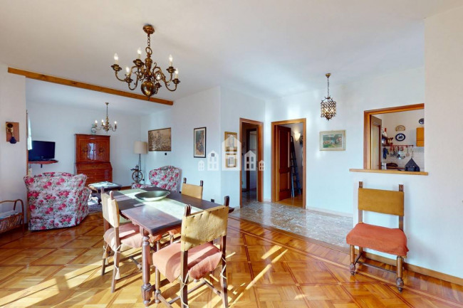 Villa for sale in Valchiusa