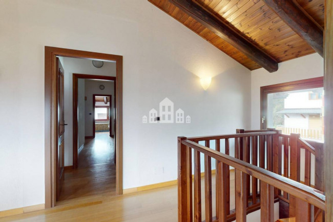 Villa for sale in Valchiusa