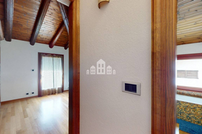 Villa for sale in Valchiusa