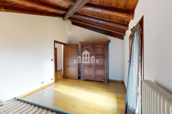 Villa for sale in Valchiusa