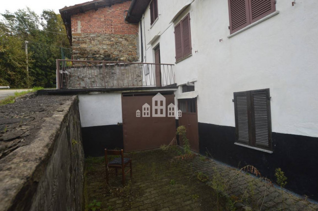 Half-duplex for sale in Val di Chy