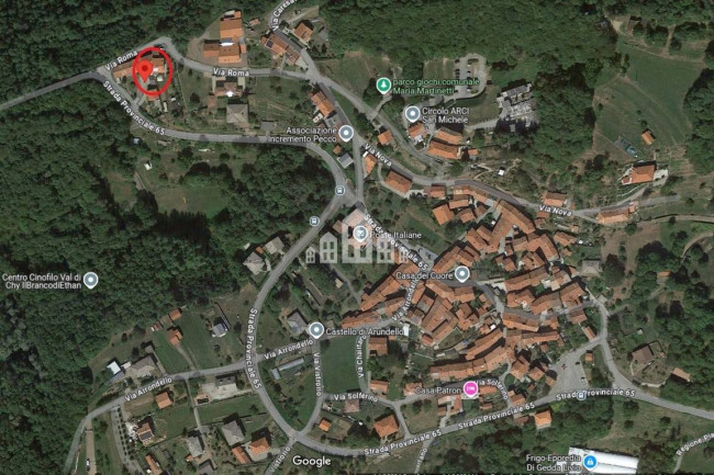 Half-duplex for sale in Val di Chy