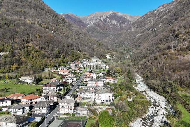 Casa indipendente in vendita a Sparone (TO)