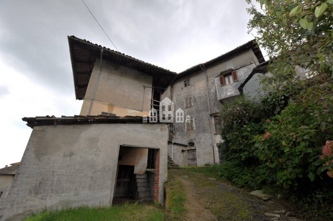 Casa indipendente in vendita a Pratiglione (TO)