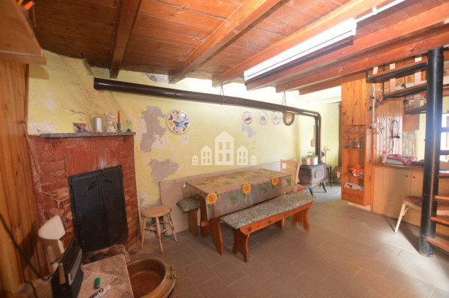 Half-duplex for sale in Pont-Canavese