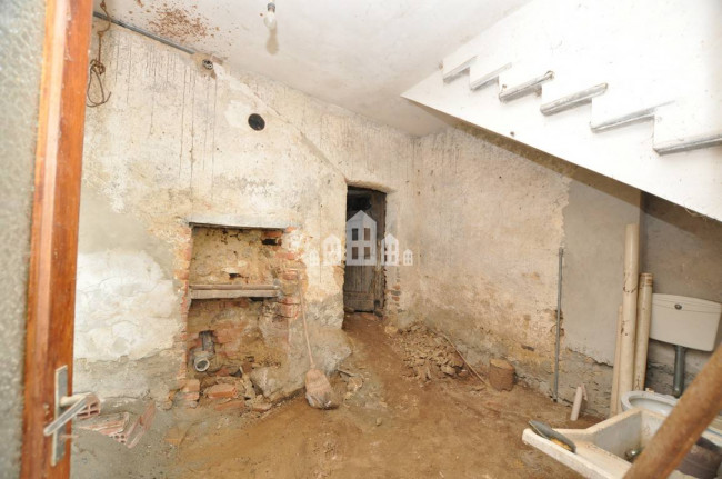 Half-duplex for sale in Castellamonte