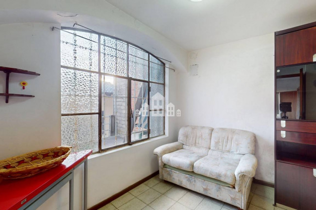 Half-duplex for sale in Andrate