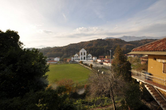 Casa indipendente in vendita a Baldissero Canavese