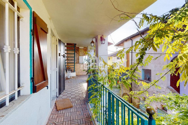 Casa semindipendente in vendita a Vistrorio