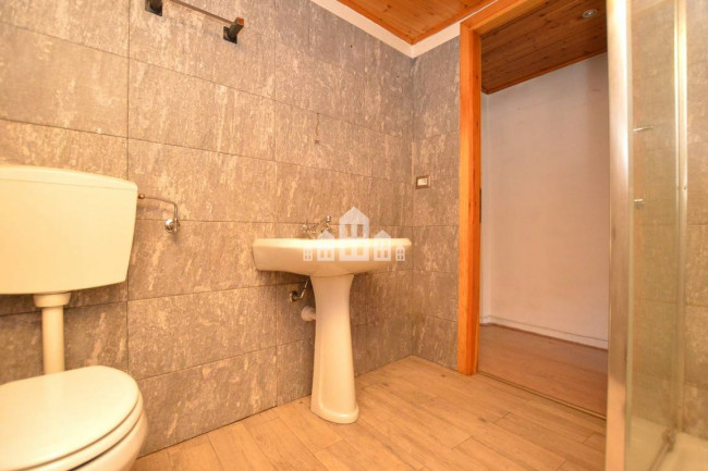 Casa semindipendente in vendita a Vistrorio