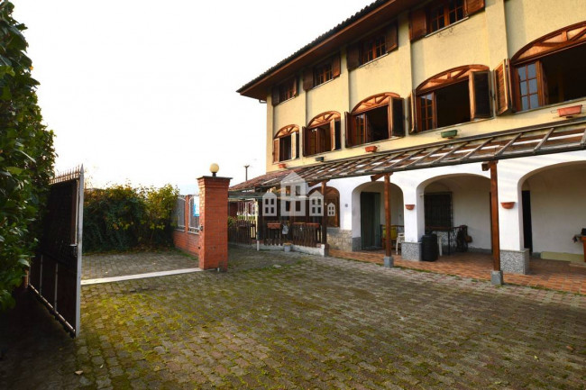 Casa semindipendente in vendita a Ivrea