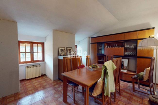 Casa semindipendente in vendita a Ivrea