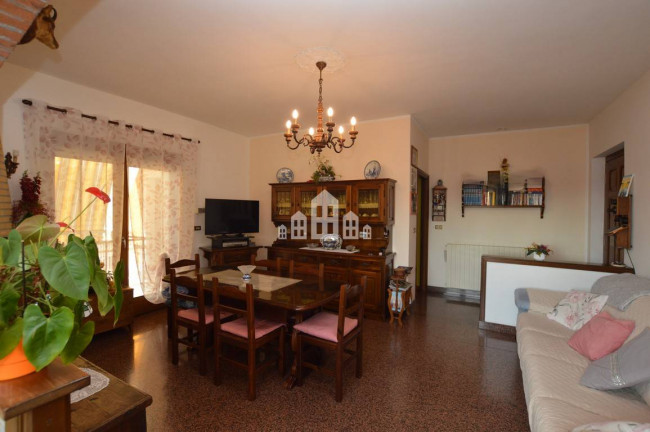 Bifamiliare in vendita a Cuorgnè