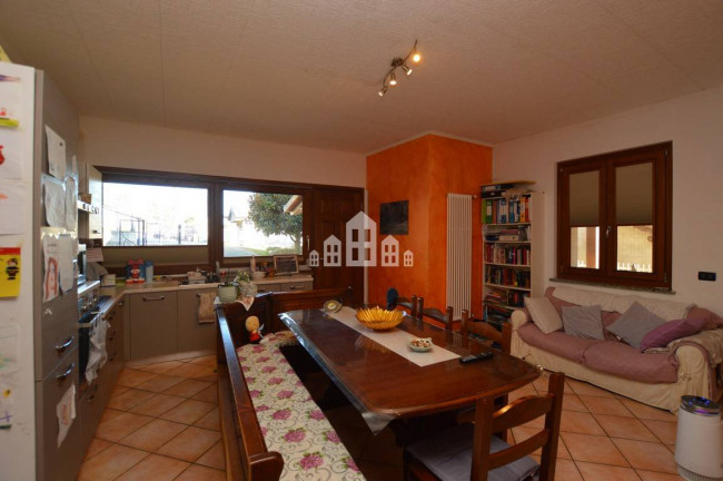 Bifamiliare in vendita a Cuorgnè