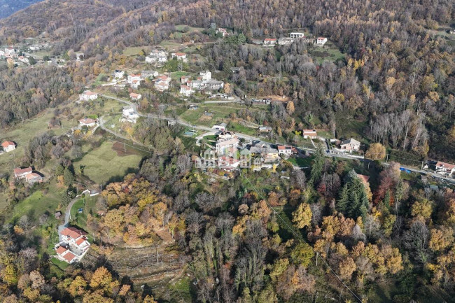 Bifamiliare in vendita a Cuorgnè