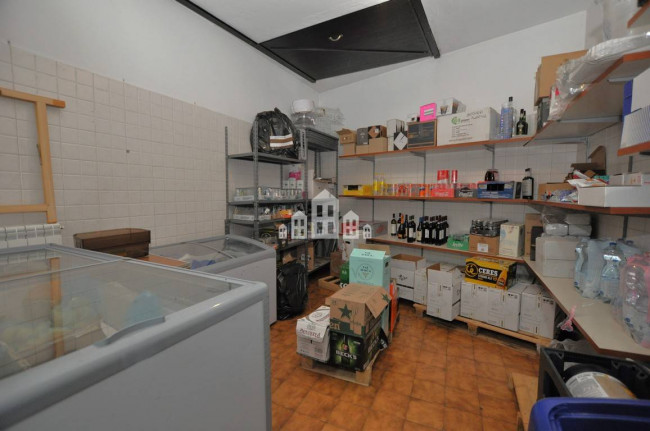 Attività commerciale in vendita a Cuorgnè