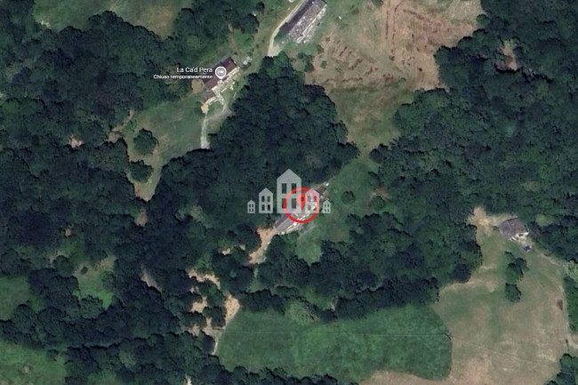 Casa semindipendente in vendita a Valchiusa