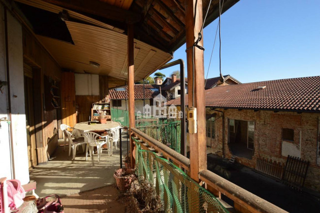 Palazzina in vendita a Rivara