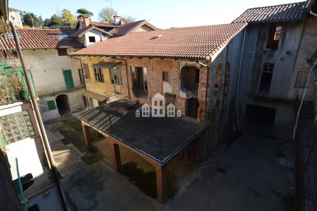 Palazzina in vendita a Rivara