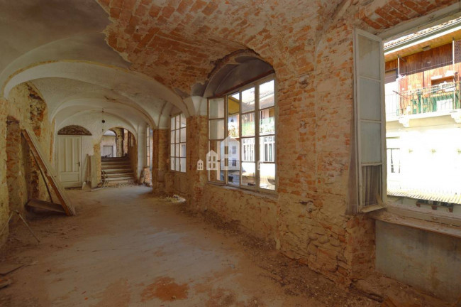 Palazzina in vendita a Rivara