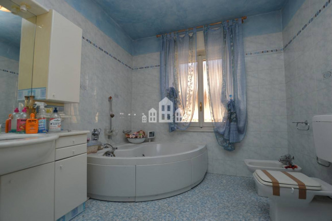 Palazzina in vendita a Rivara