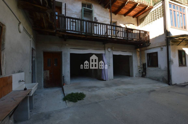 Palazzina in vendita a Rivara