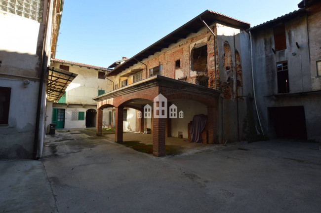 Palazzina in vendita a Rivara