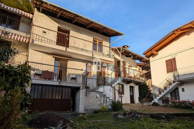 Casa semindipendente in vendita a Strambinello