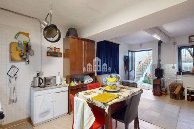 Casa semindipendente in vendita a Strambinello