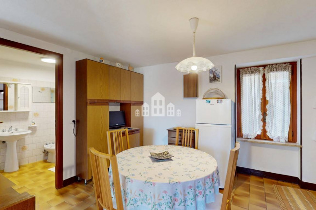 Casa semindipendente in vendita a Strambinello