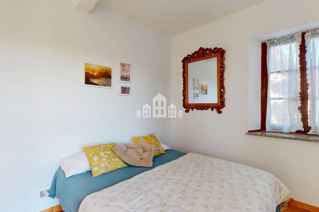 Casa semindipendente in vendita a Strambinello